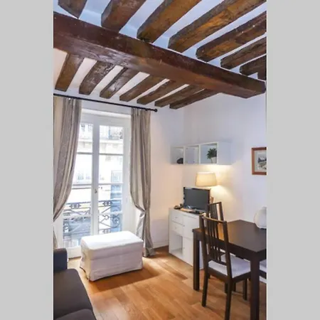 Place Des Vosges - Tournelles Charming