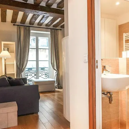 Place Des Vosges - Tournelles Charming Paris